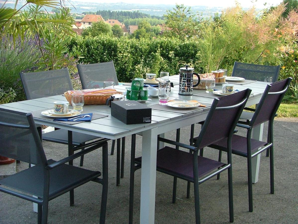Les Enselmes Bed & Breakfast Montagnieu  Exterior photo